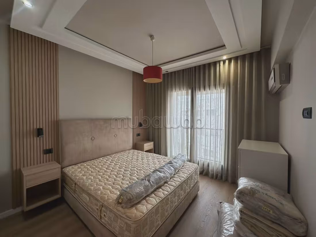 Bel appartement à vendre à Bourgogne Ouest. 1 chambre. Avec ascenseur et terrasse — 5