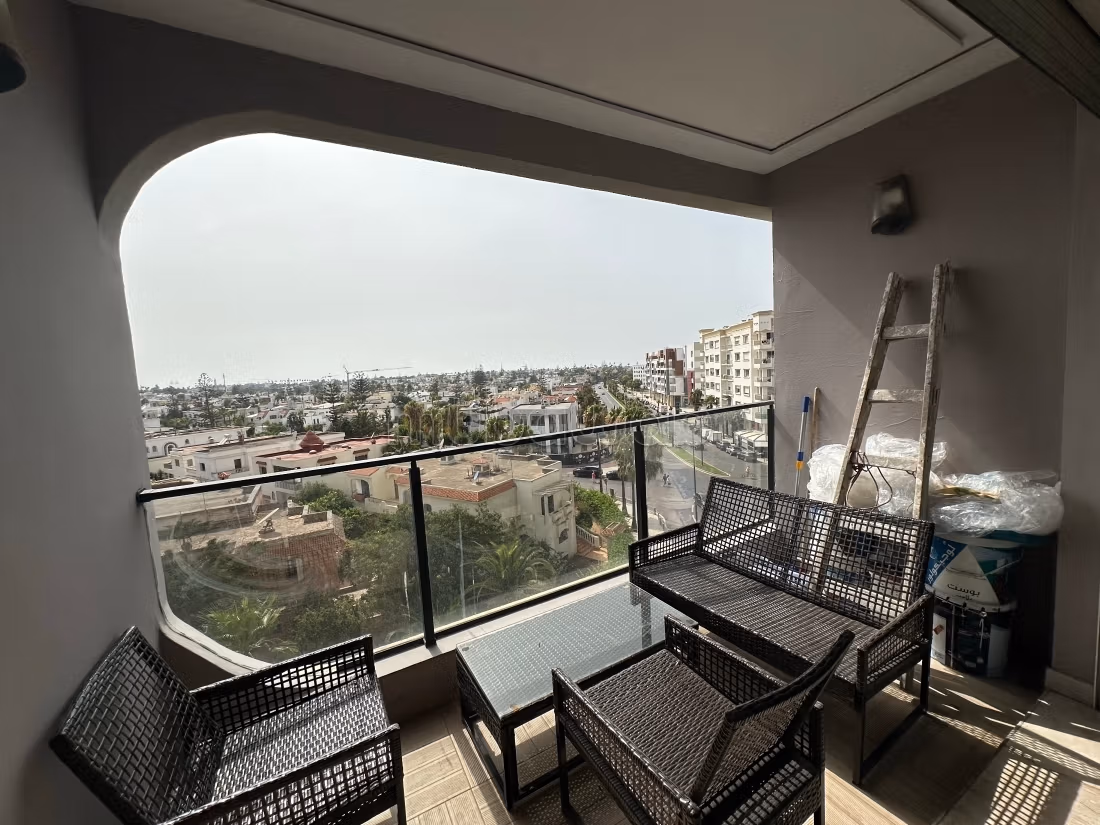 Appartement à vendre à Bourgogne Ouest. Grande superficie de 59 m². Entièrement meublé — 5