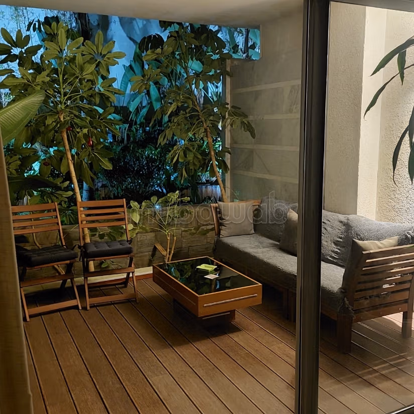 Vente d'un bel appartement dans le Triangle d'Or. 3 belles chambres. Belle terrasse — 3