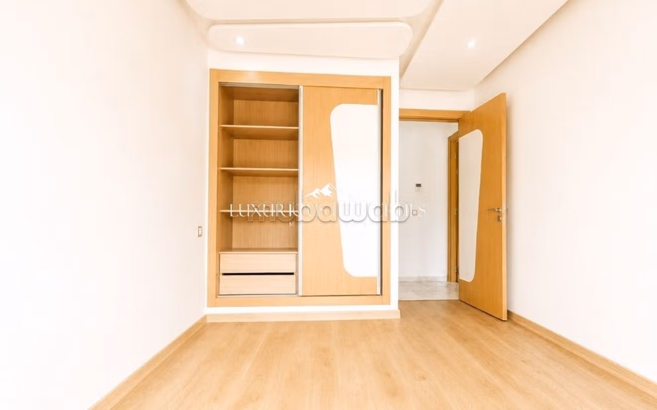 Appartement 2 chambres avec vue piscine,
Agdal — 6