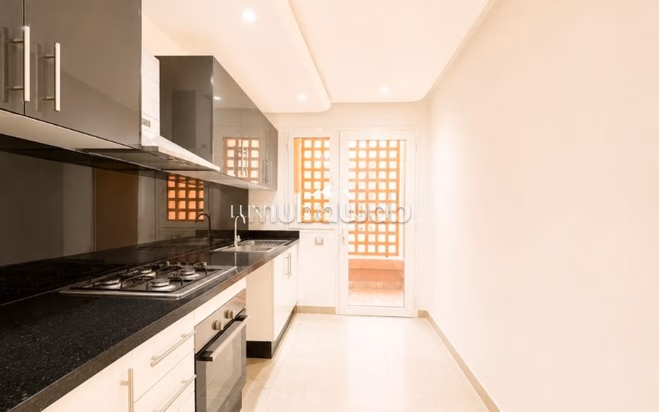 Appartement 2 chambres avec vue piscine,
Agdal — 5