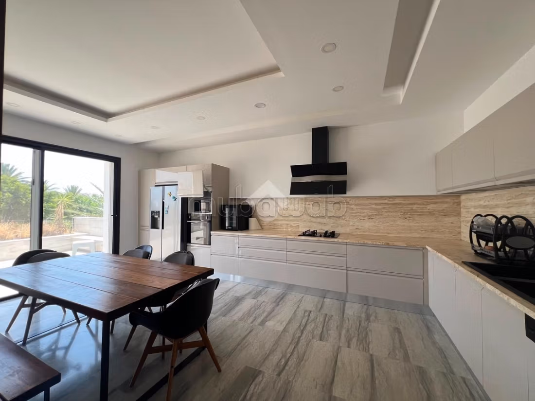 Villa floor for rent