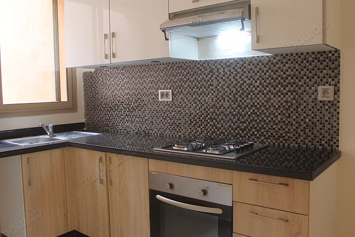 Appartement de trois chambres avec jardin privatif