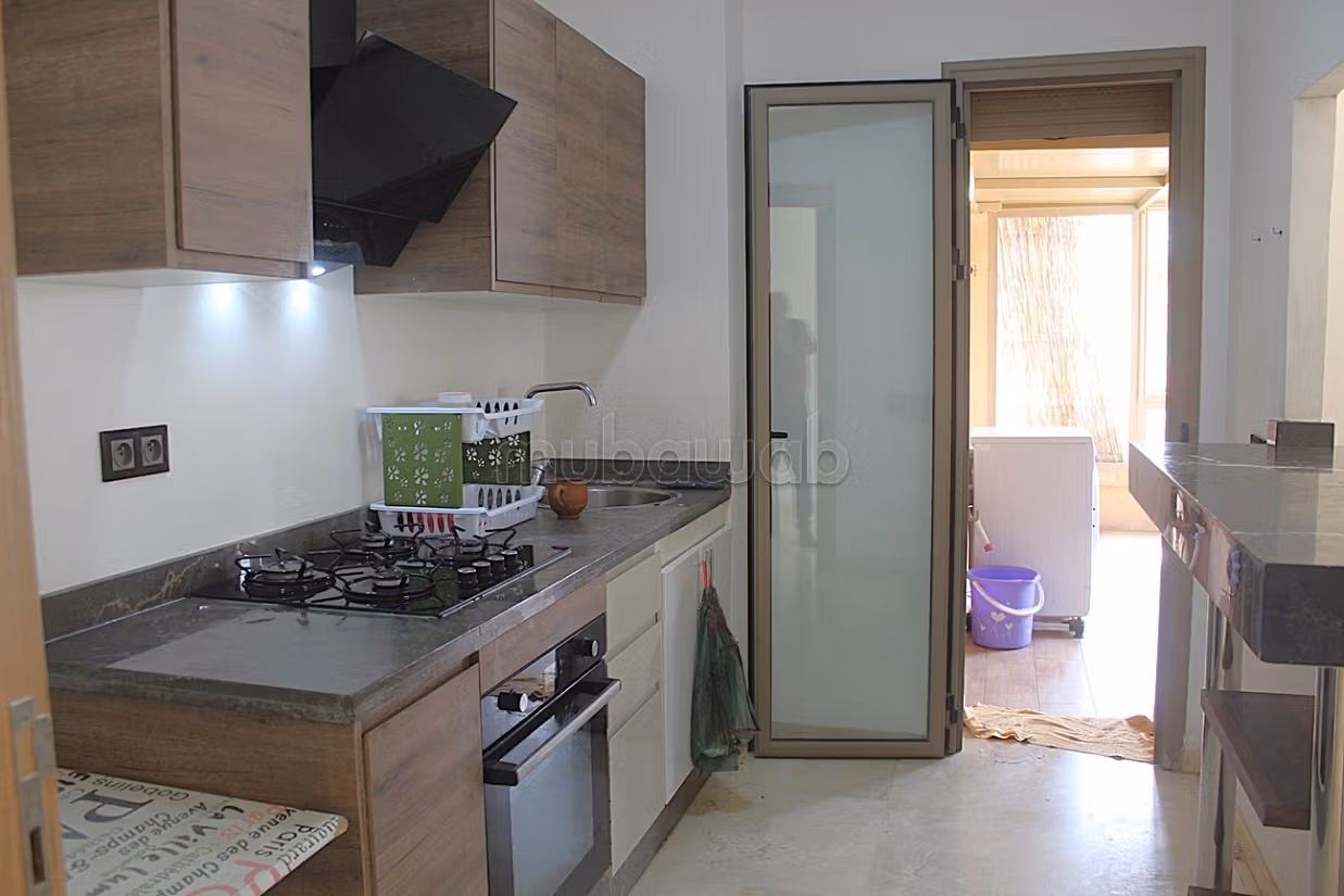 Appartement de deux chambres avec belle terrasse — 3