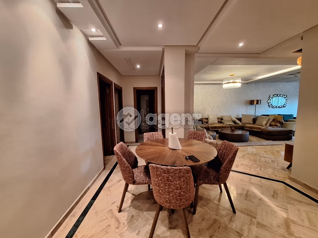 Appartamento in affitto 167 m², 3 camere 2 Marzo Casablaca