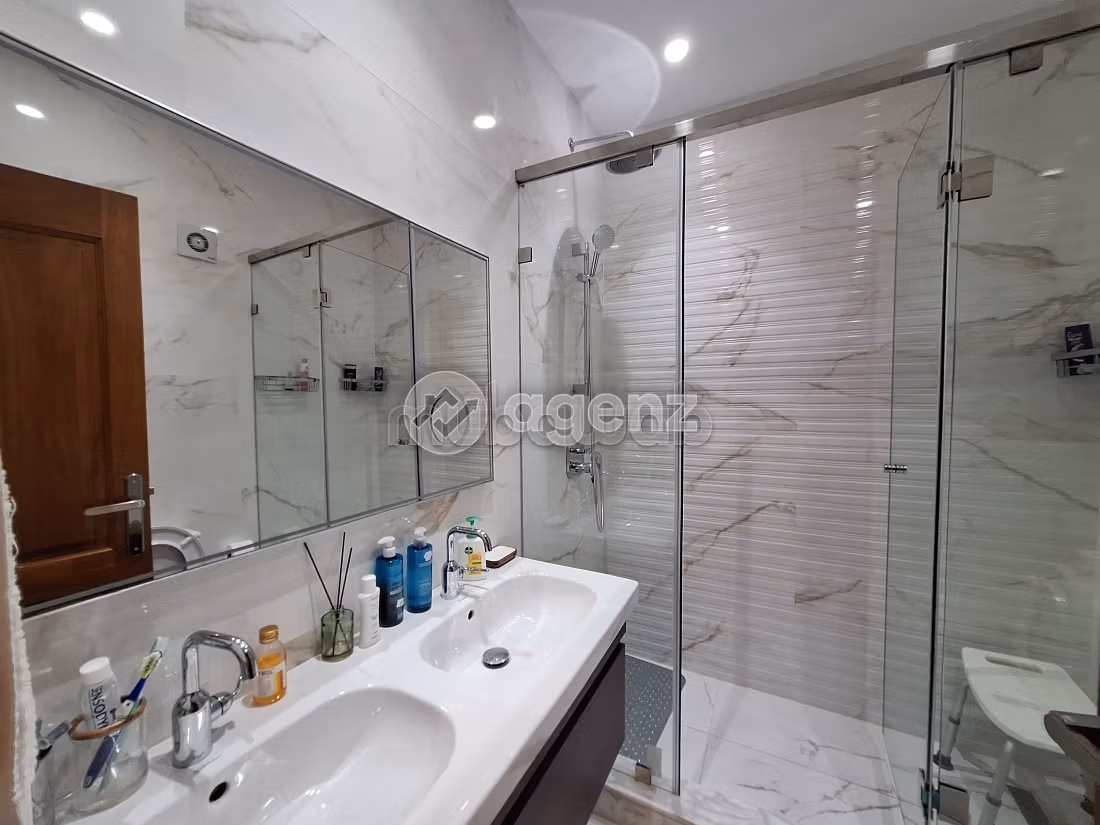 Appartamento in affitto 167 m², 3 camere 2 Marzo Casablaca
