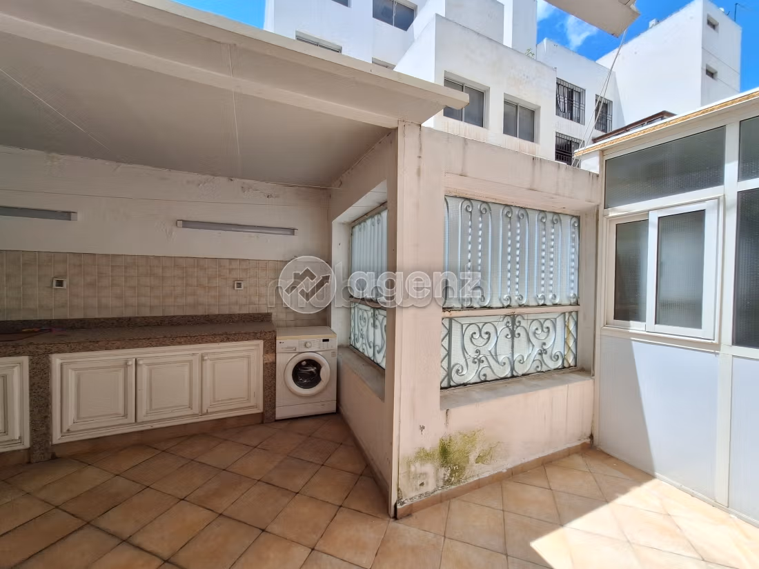 Appartamento in affitto 167 m², 3 camere 2 Marzo Casablaca