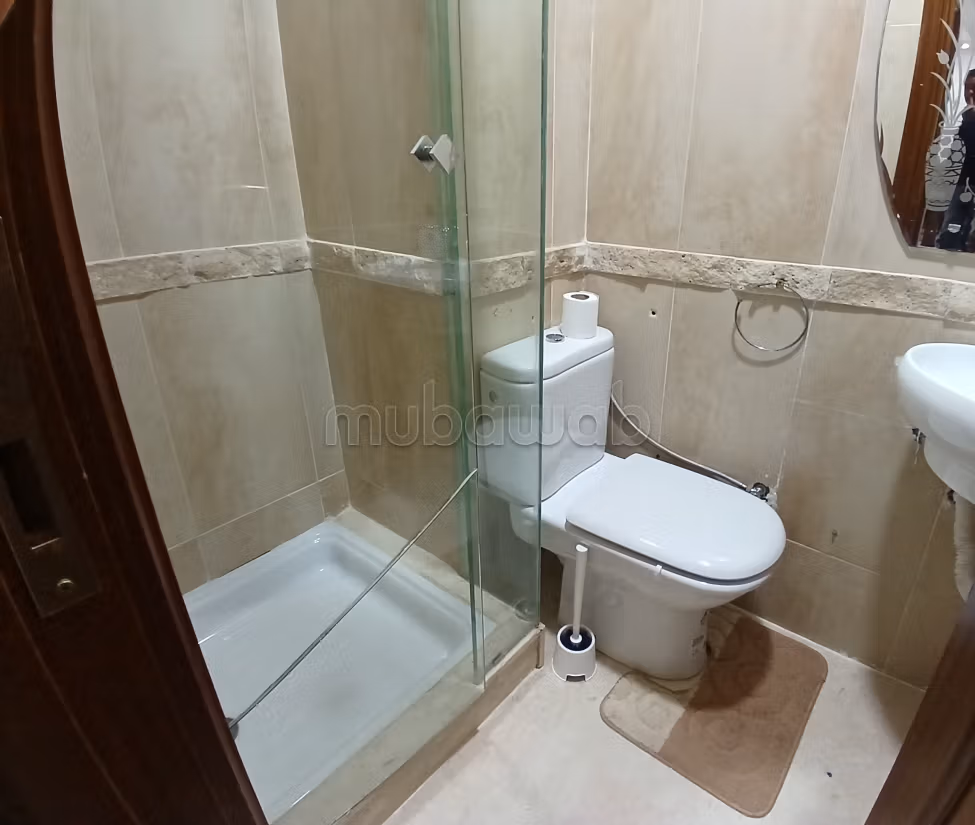 Superbe appartement à vendre à Guéliz. 
De 70 m² — 6