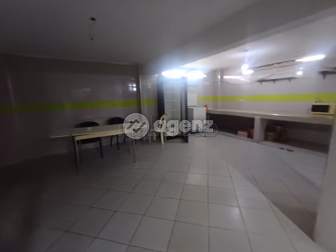 Comercio en venta 225 m² Bouznika Benslimane