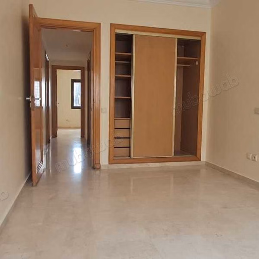 Appartement à Louer de 124.0 m² à Casablanca, Racine