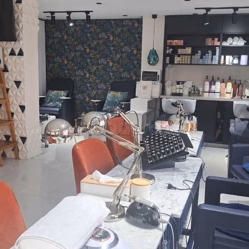 Local comercial a la venta de 163.0 m² en Casablanca, Racine
