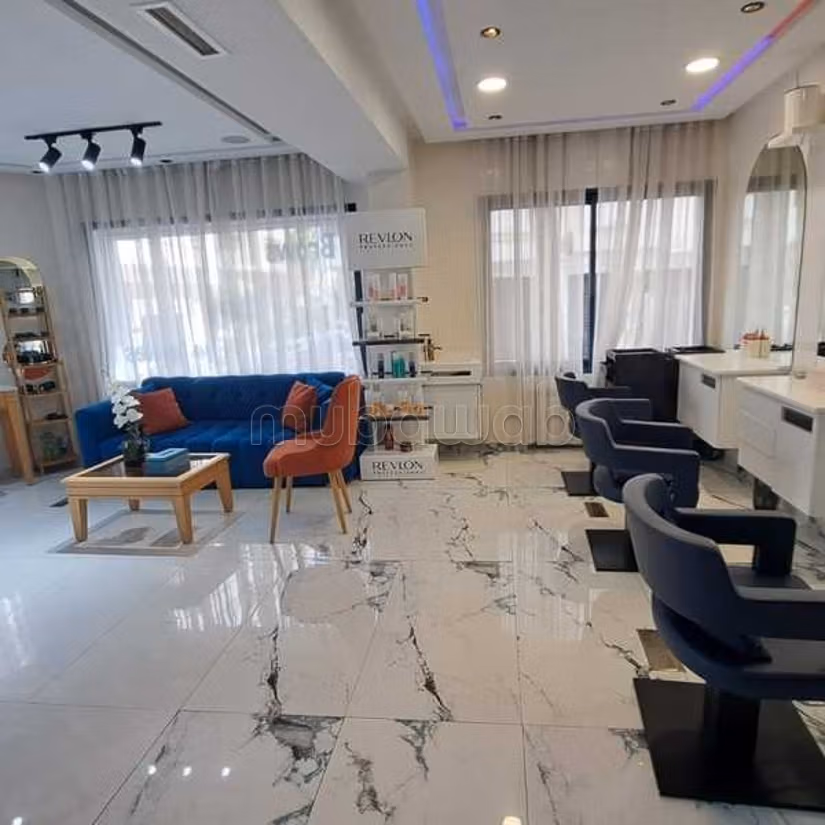 Local comercial a la venta de 163.0 m² en Casablanca, Racine