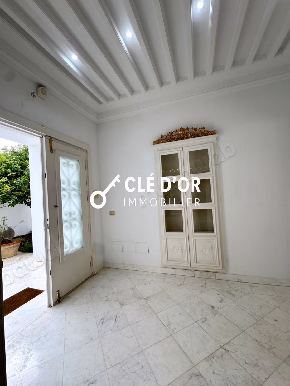 Charmante villa avec piscine à louer à Gammarth