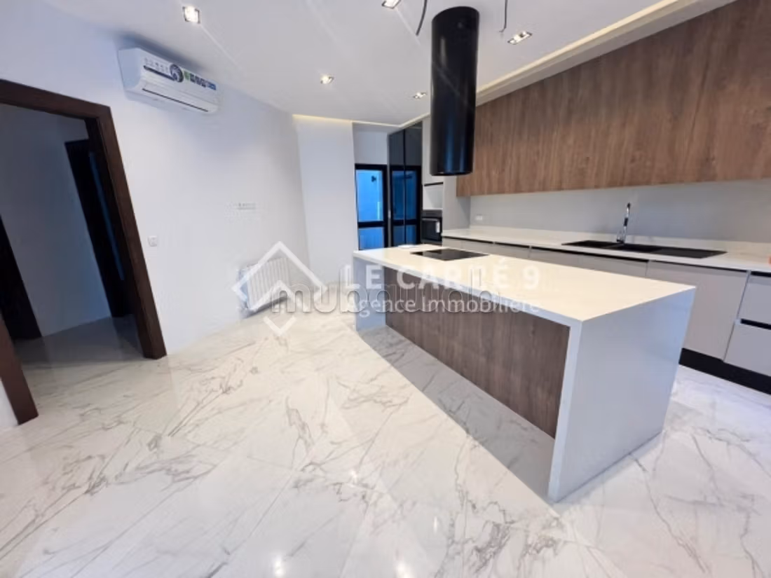 A louer duplex avec piscine au lac 2
