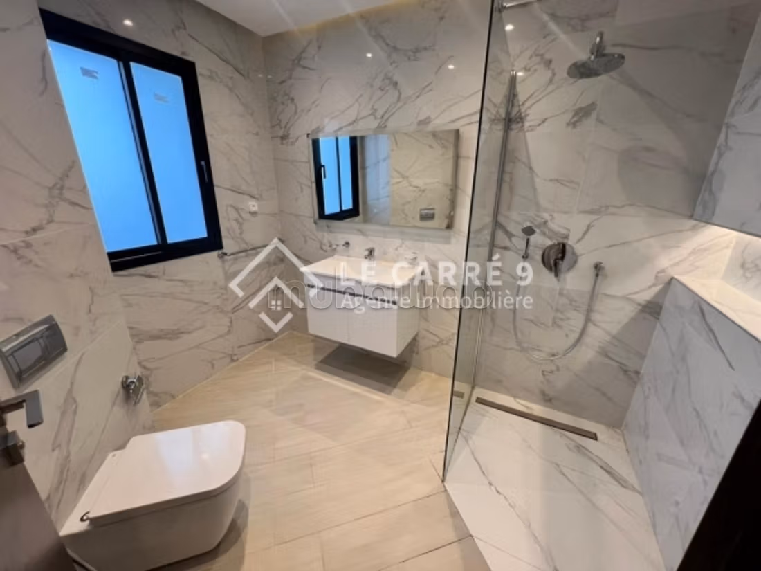 A louer duplex avec piscine au lac 2