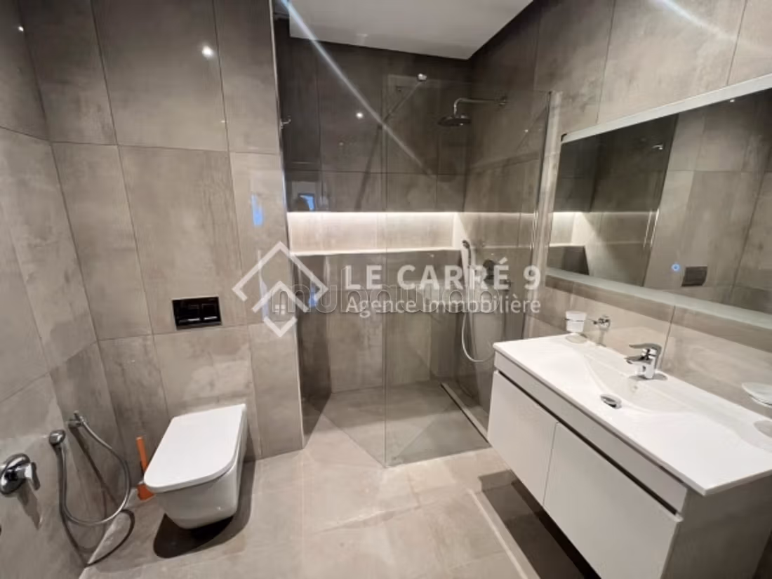 A louer duplex avec piscine au lac 2