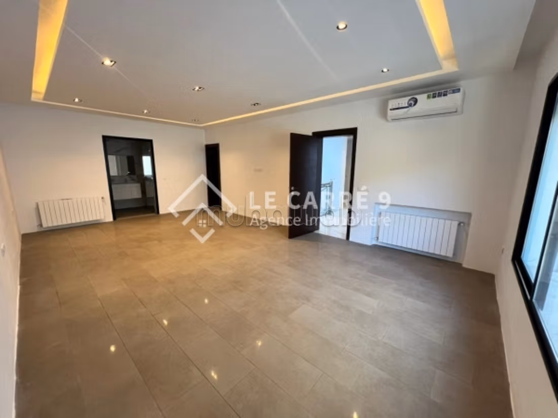 A louer duplex avec piscine au lac 2