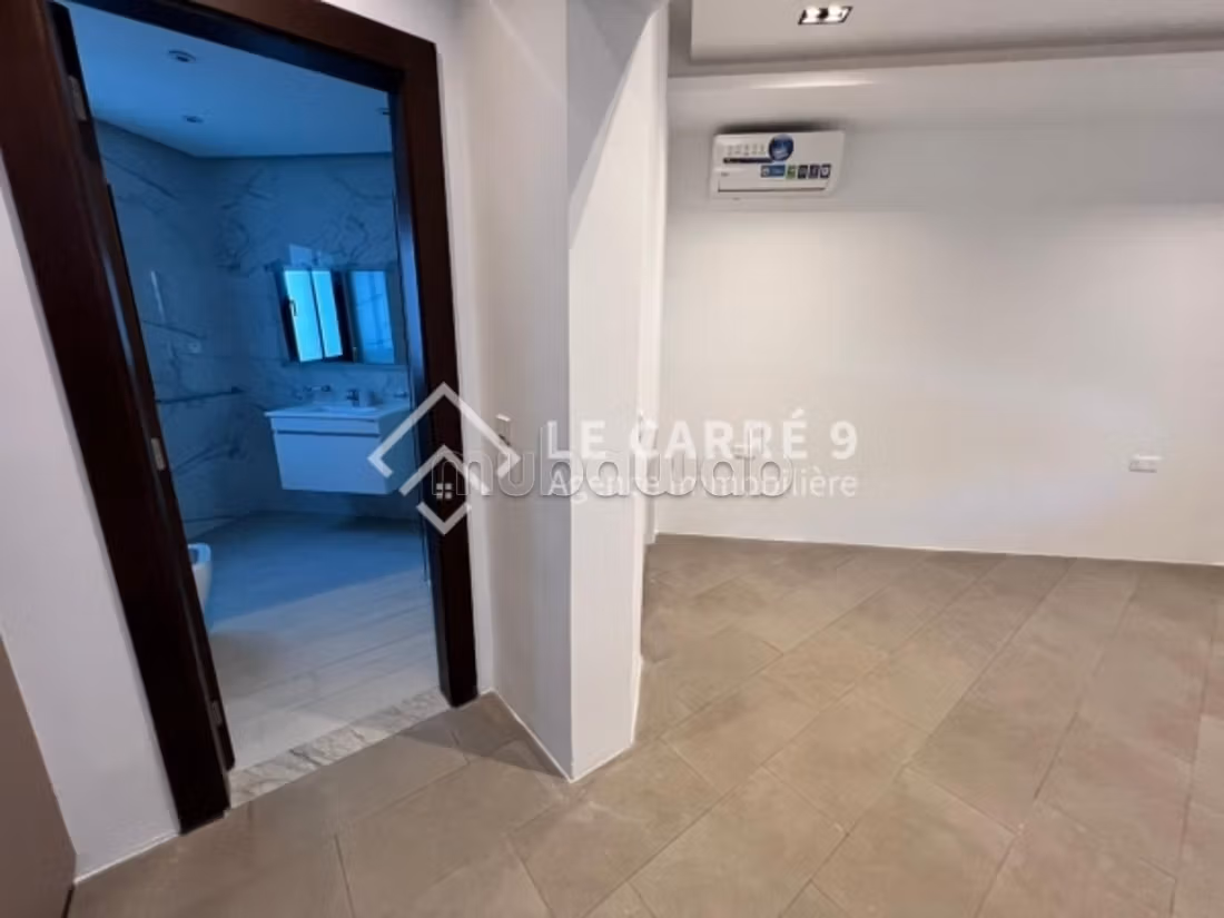 A louer duplex avec piscine au lac 2