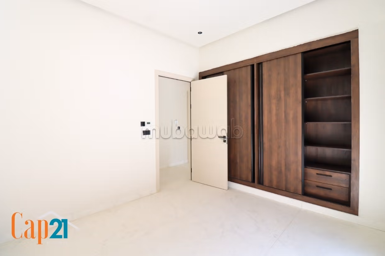 Spacious Apartment in Malabata Hills