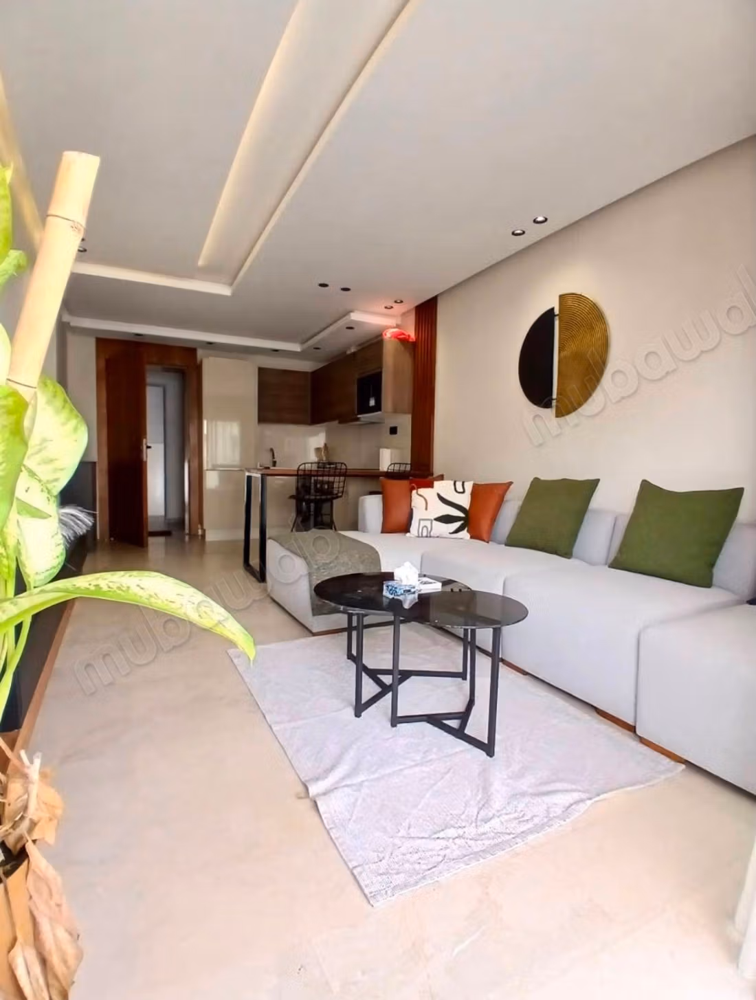 Studio bourgoune meuble