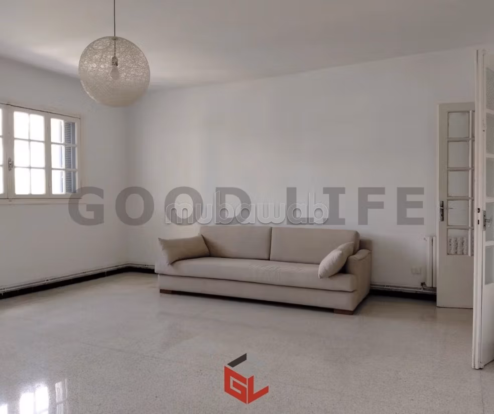 For rent in Manar 2 ground floor in S2 spacious and bright