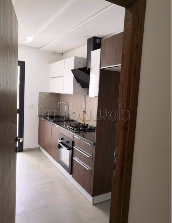 For rent an apartment S1 in the new Soukra