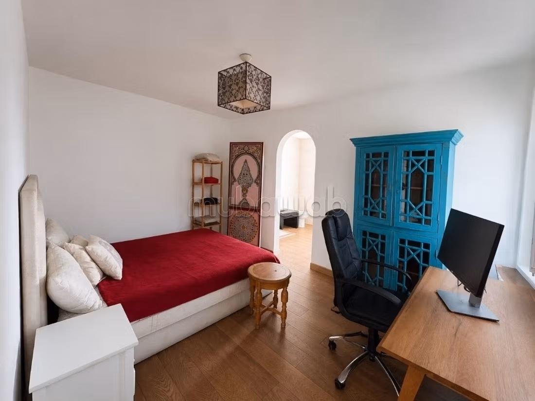 A louer Villa commerciale 400m2 Oasis