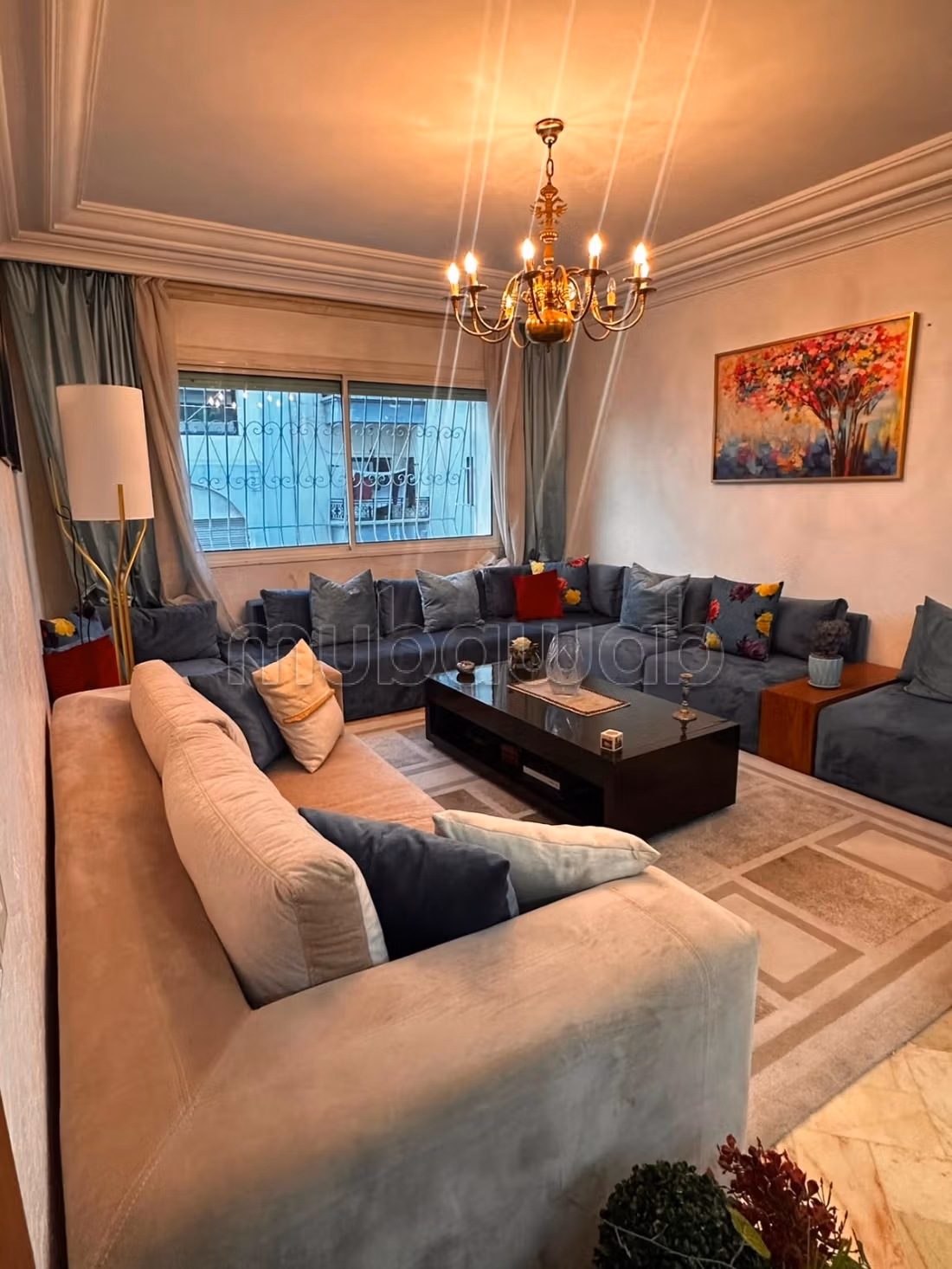 Superbe appartement à vendre à Les Hôpitaux — 2