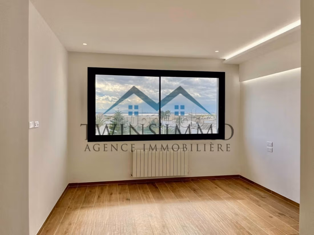 S2 Apartment at the Lakeside 2