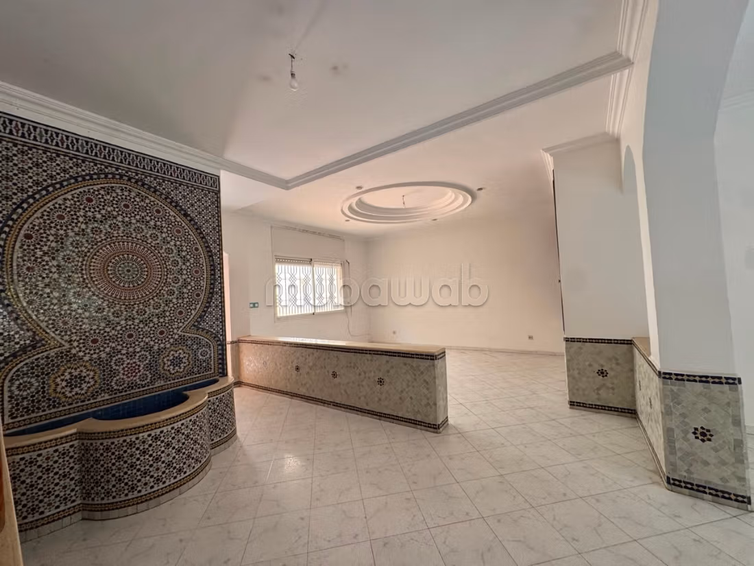 En Venta – Casa Espaciosa en Sidi Maârouf
