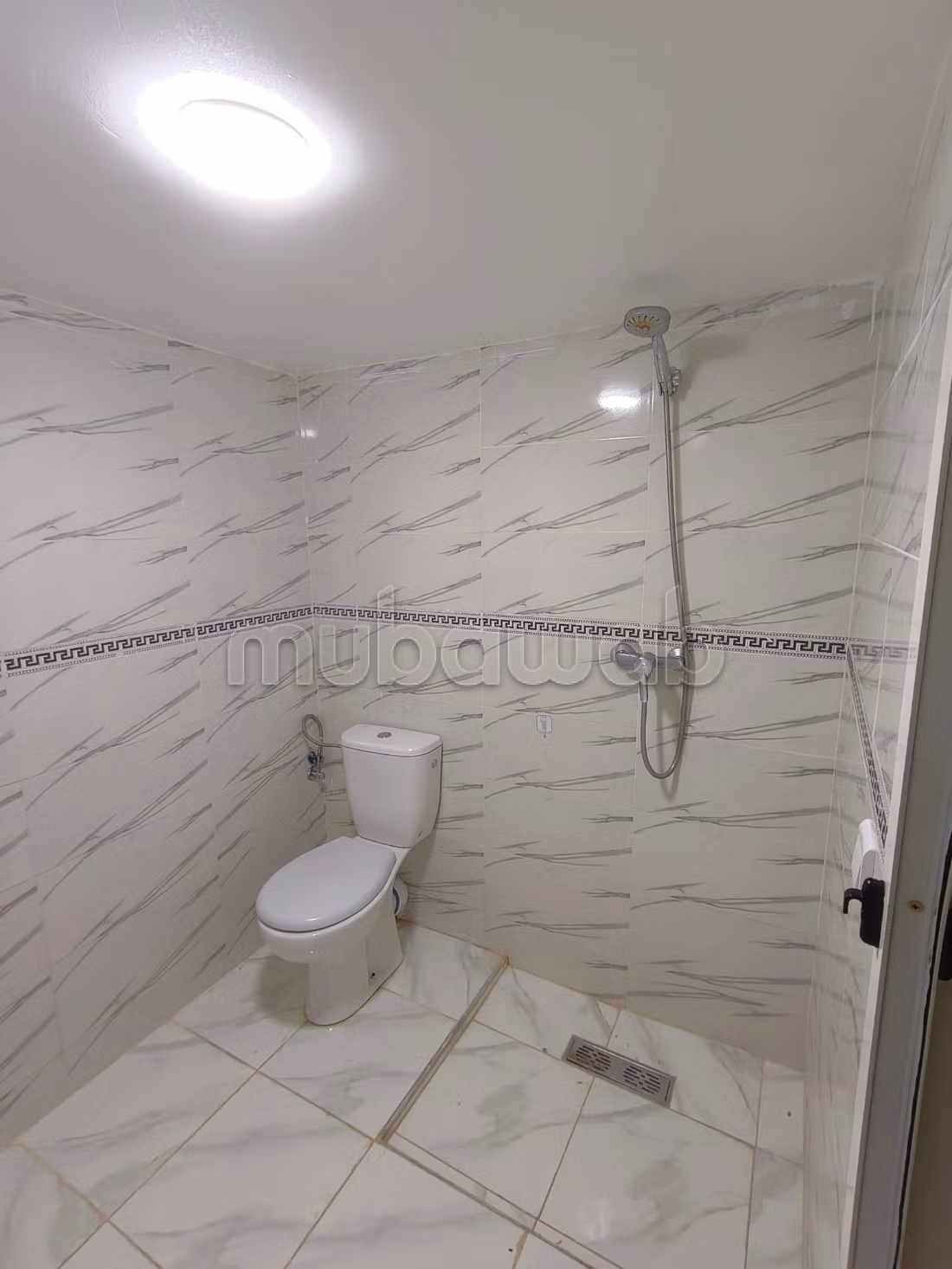 In affitto Duplex vuoto a Hay Charaf