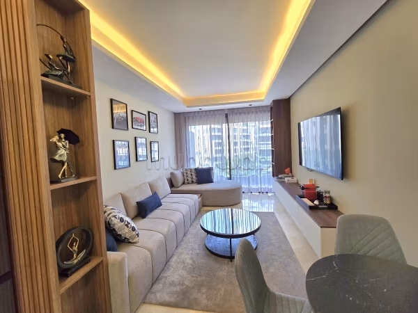 Apartment for rent in Casablanca Finance City. 1 beautiful room. Well furnished