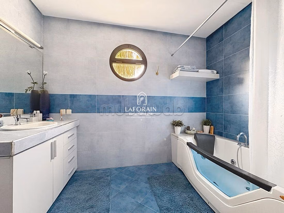 Villa de Prestige à Vendre à Illigh – Agadir