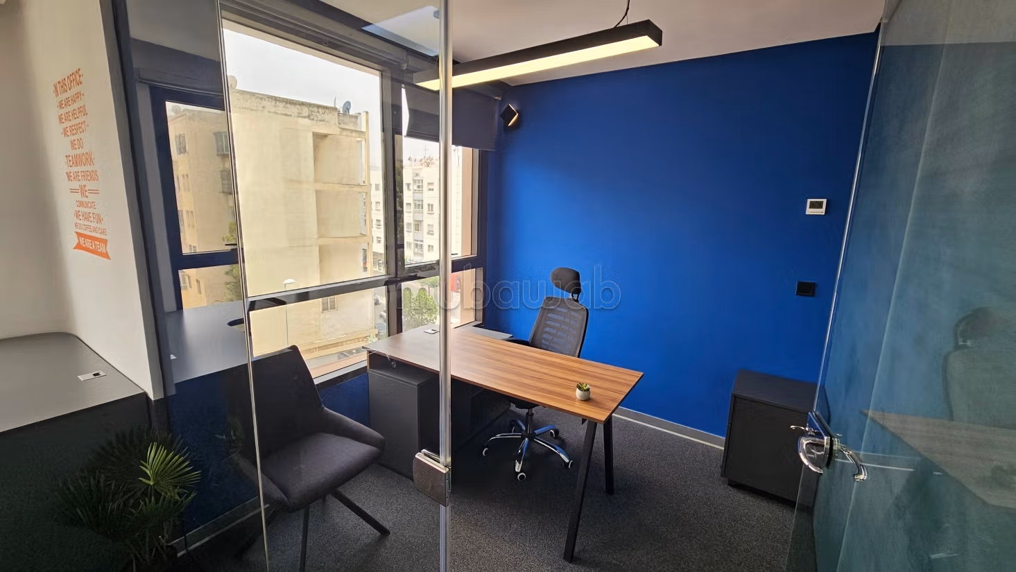 Top Etage gemeubeld kantoor van 120 m² in Sidi Maarouf