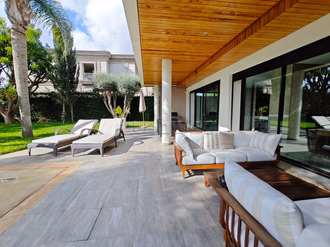 Villa arredata da architetto California