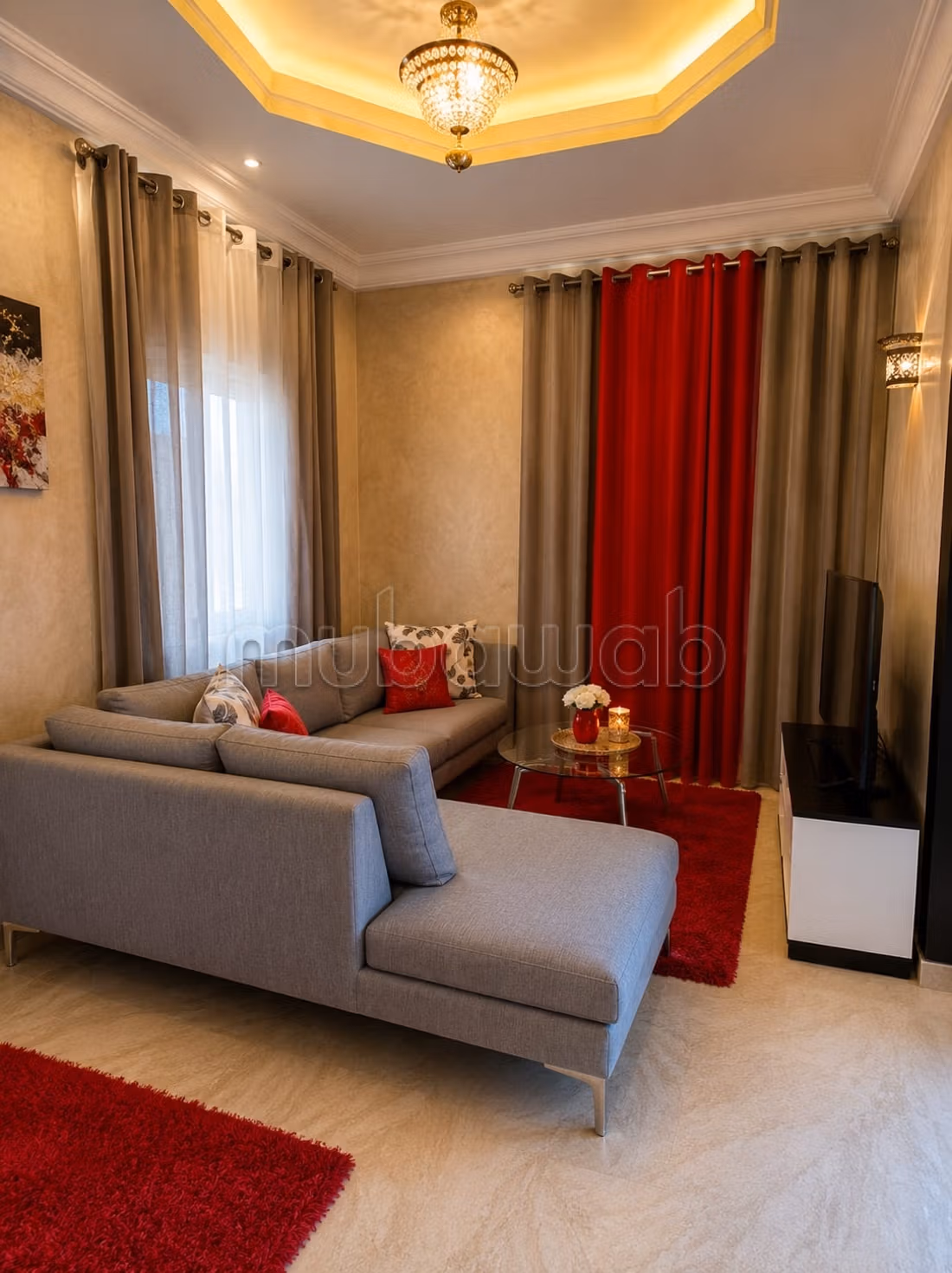 Villa with private pool secure residence