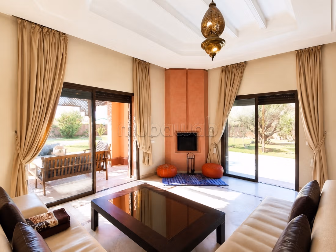 Villa 3 Suites Heated Pool Sublet