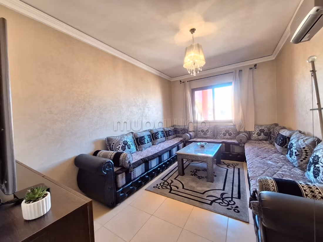Vend appartement à Hay Mabrouka.
3 pièces confortables.
Ascenseur et terrasse — 4