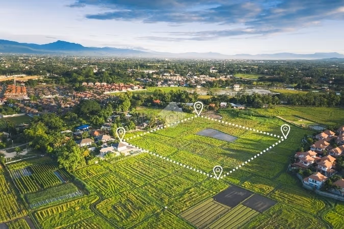 Terreno residenziale collettivo in vendita