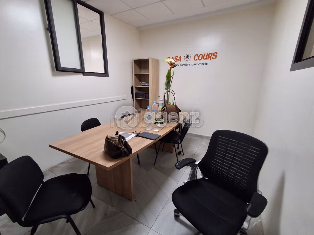 Bureau à louer 276 m² Ain Chock Casablanca