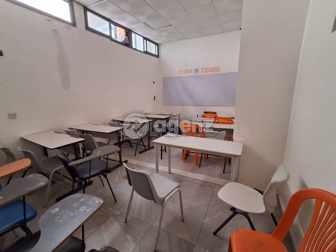 Bureau à louer 276 m² Ain Chock Casablanca