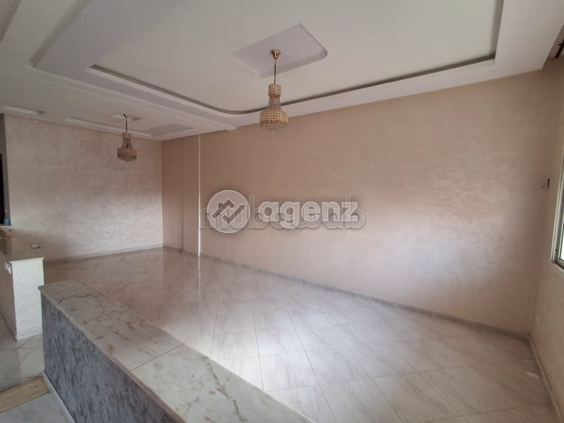 Appartement à vendre 237 m², 4 chambres Hay Nahda Skhirate Témara