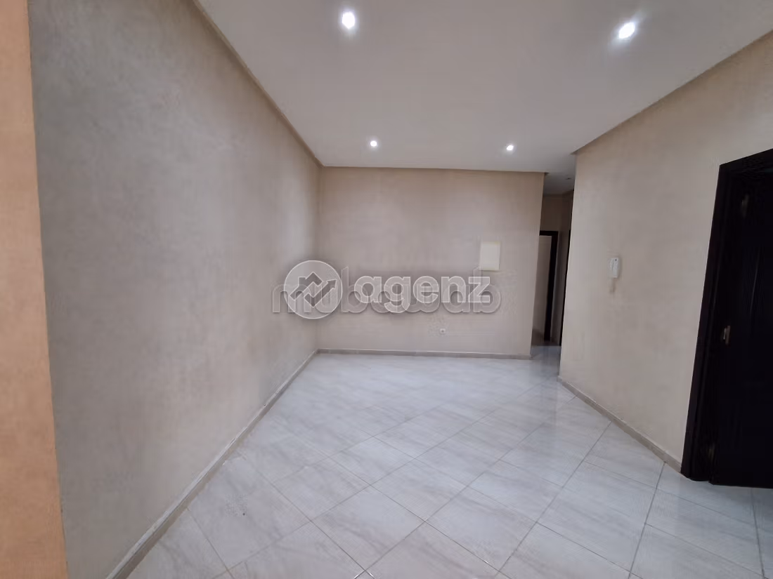 Appartement à vendre 237 m², 4 chambres Hay Nahda Skhirate Témara
