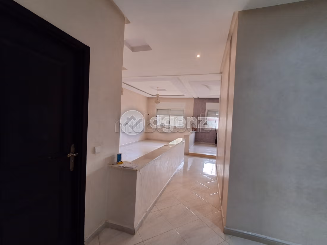 Appartement à vendre 237 m², 4 chambres Hay Nahda Skhirate Témara