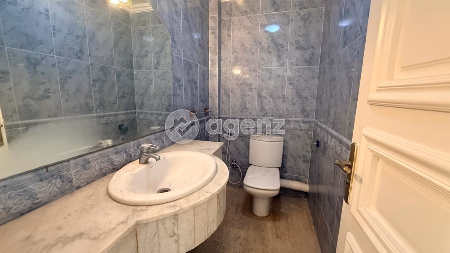 Appartamento in affitto 140 m², 3 camere Racine Casablanca