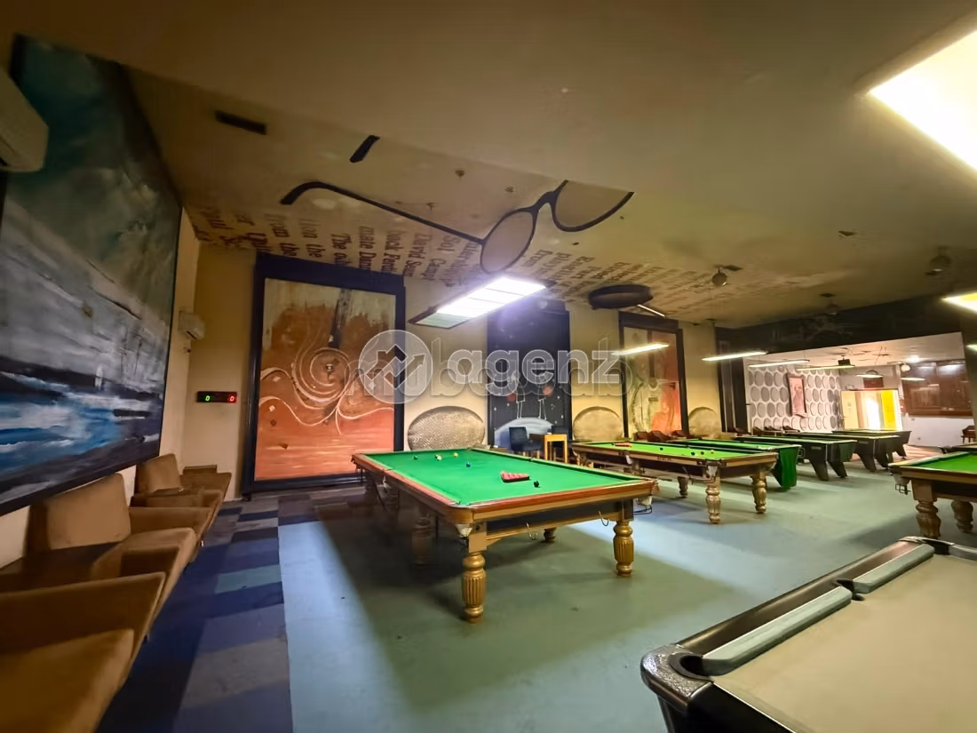 Winkel Te koop 1.200 m² Strandstad Agadir