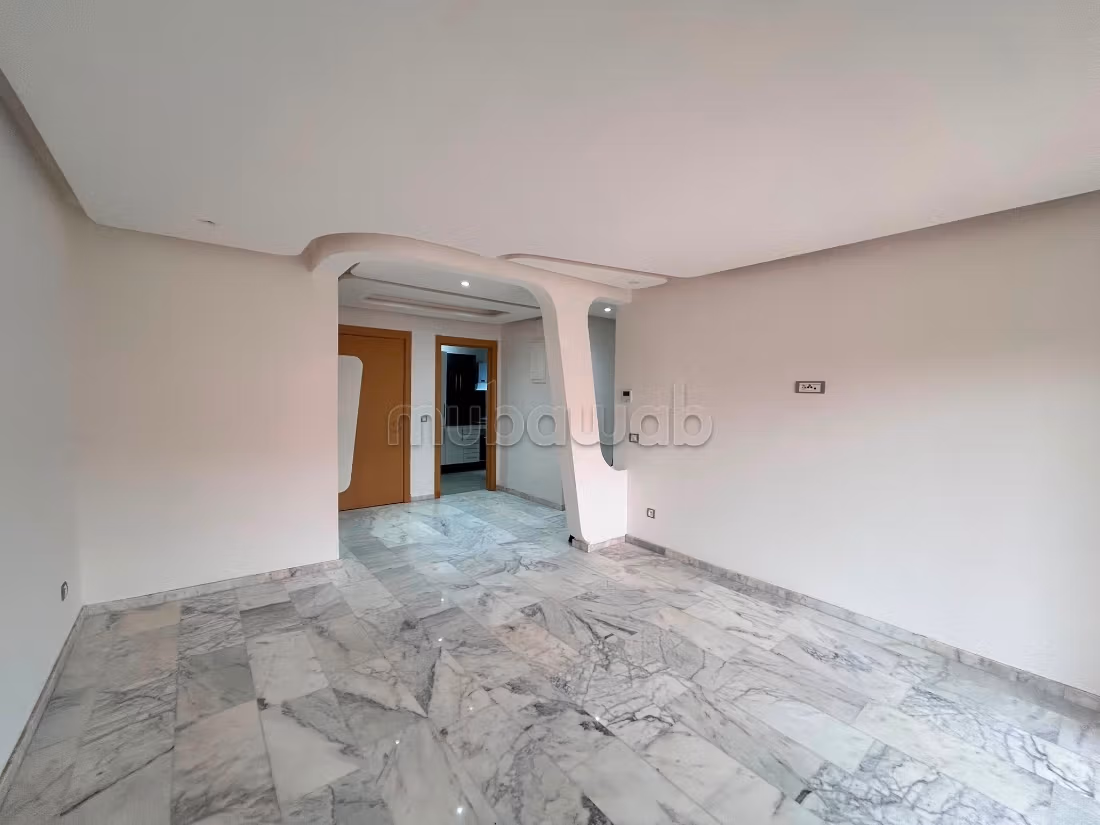 Bel appartement neuf a Louer a l'Agdal — 5