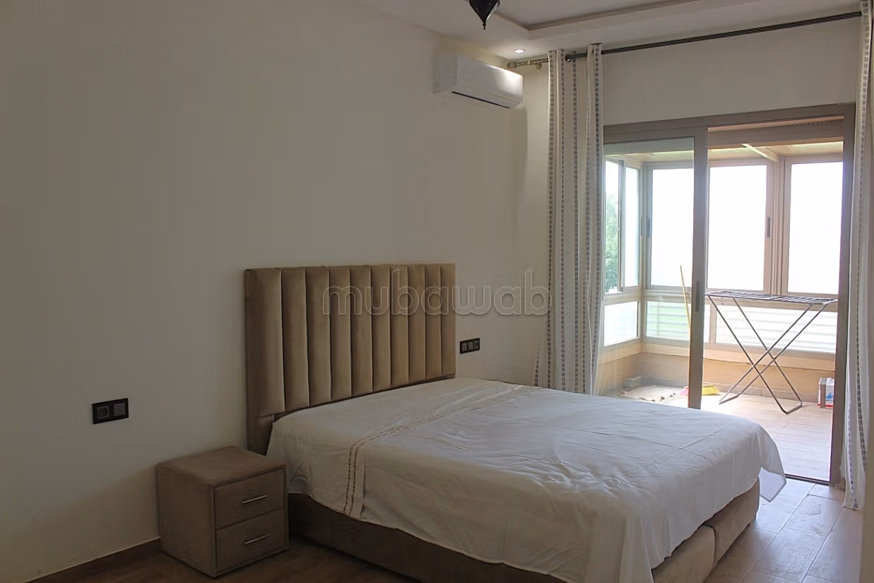 Appartement avec une belle terrasse — 2