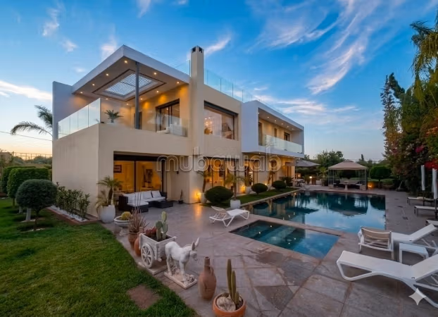 Villa de haut standing rte de Fez