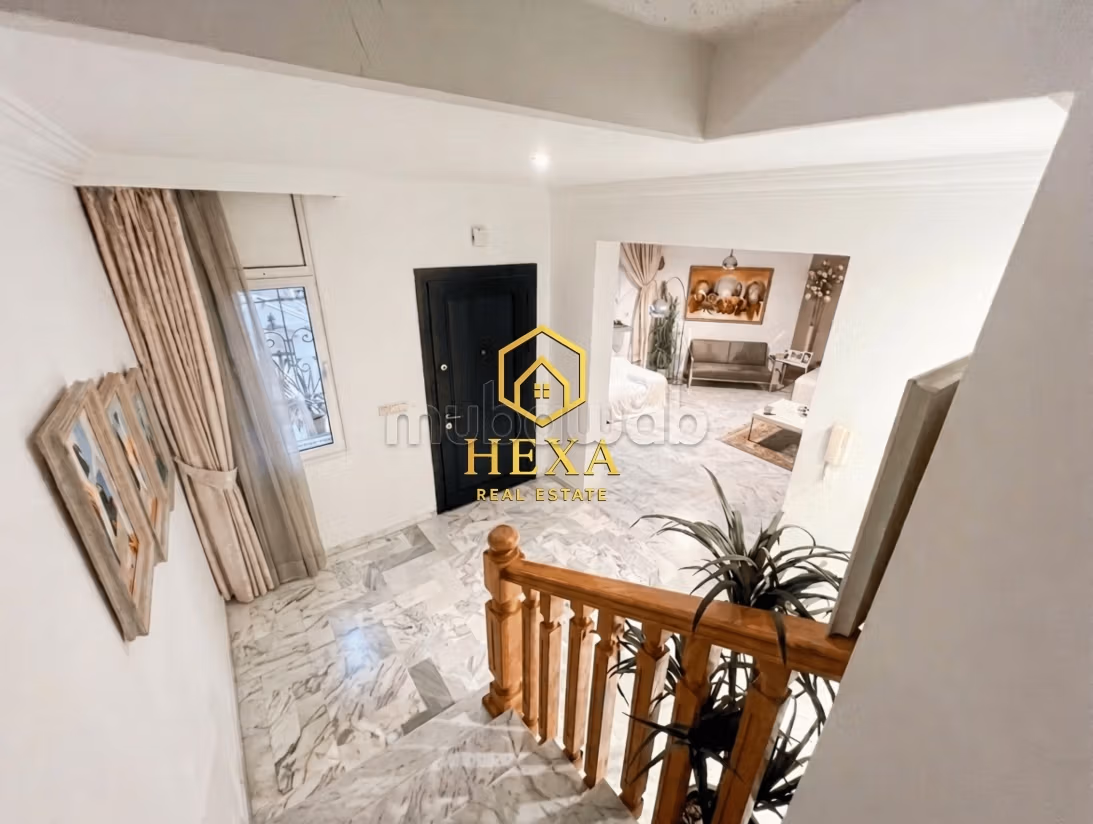 A louer un Triplex S4 à La Marsa